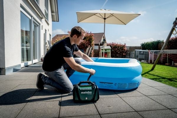 Metabo AK 18 MULTI, 16 l/min, 11 stang, 2,6 kg