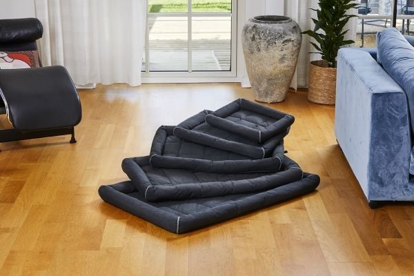 DOGMAN Buddy pude med kant sort M 76cm