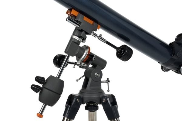 Celestron Astromaster 70EQ, Svart, Stål, Starry Night Basic Edition, SkyPortal App, 914 mm