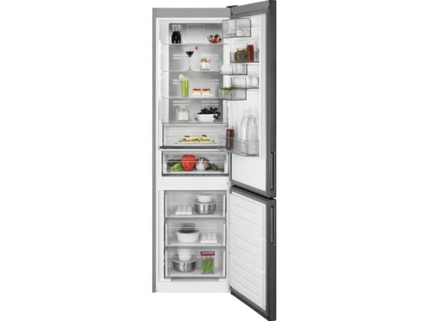 AEG RCS736DXMB, 367 l, SN-T, 39 dB, 5 kg/24t, D, Svart