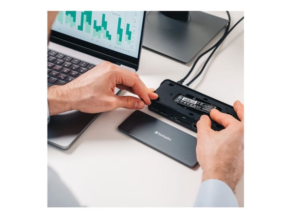 Verbatim Pro - Dokkingstasjon - USB-C - 2 x HDMI, DP - SSD 256 GB - 1GbE - 100 watt