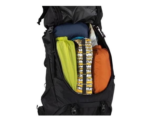 OSPREY Kestrel 48 retkeilyreppu musta S/M