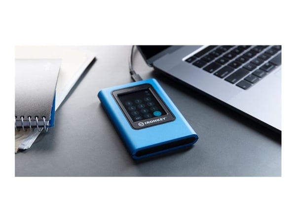 Kingston IronKey Vault Privacy 80 - SSD - kryptert - 1920 GB - ekstern (bærbar) - USB 3.2 Gen 1 (USB-C kontakt) - 256-bit AES-XTS, FIPS 197 - TAA-s...