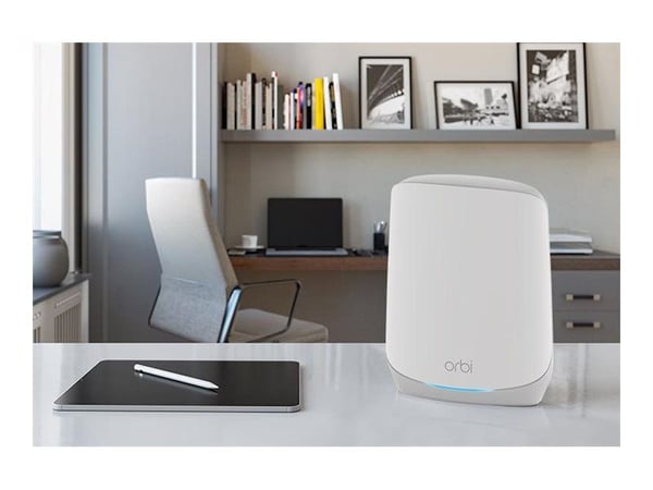 NETGEAR Orbi RBK762S - Wi-Fi-järjestelmä (reititin, Extender) - jopa 5000 neliömetriä - mesh - GigE - 802.11a/b/g/n/ac/ax - Tri-Band (kolmikaista)