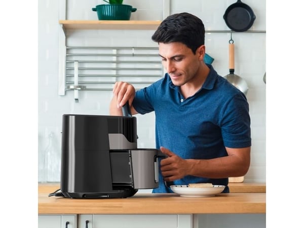 Black & Decker BXAF6500E, Lavfedt steger, 6,5 L, 1,3 kg, 80 °C, 200 °C, 60 min.