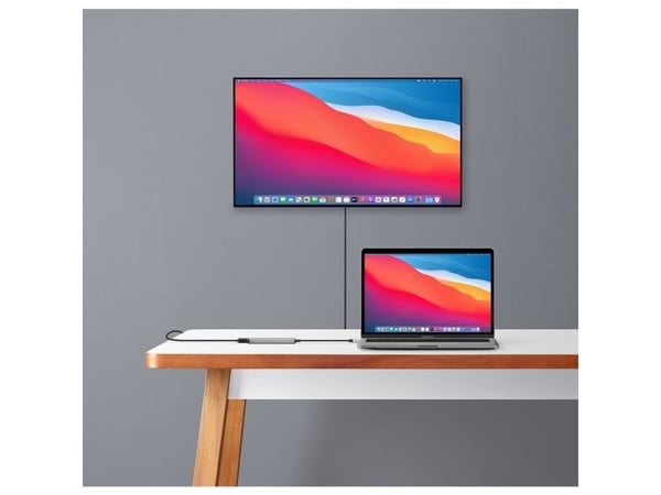"Satechi USB-C Multiport Pro - Space Grey" - avaruusharmaa