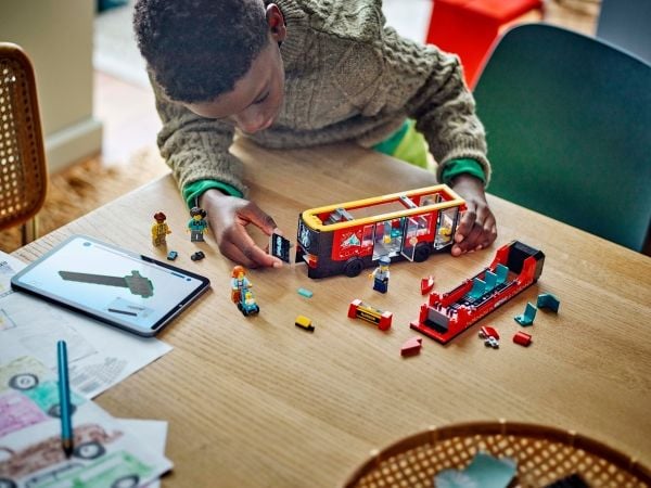 LEGO City 60407 Rød dobbeltdekker-turistbuss