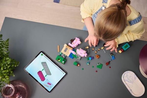 LEGO Minecraft 21260 Hage med kirsebærtrær