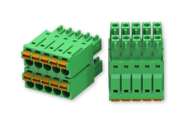 Teltonika - Strømkontaktsett - 2x5-stifts kontakt til 2x3-stifts kontakt - 300 V - 8 A - for Teltonika RUT956