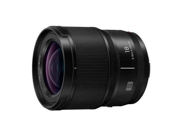Panasonic Lumix S 18mm F/1.8 -objektiivin valikoima