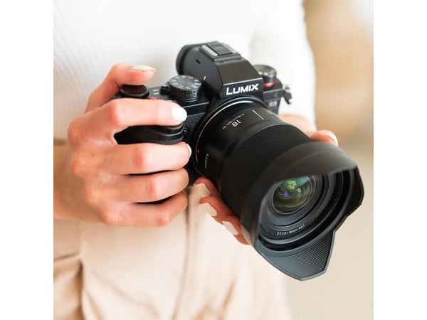 Panasonic Lumix S 18mm F/1.8 -objektiivin valikoima