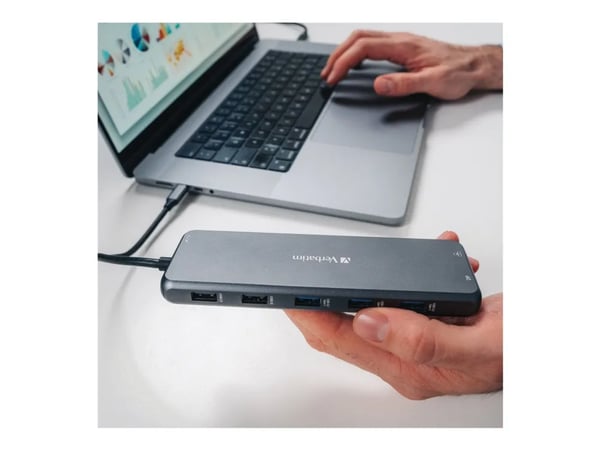 Verbatim CMH 13 - Hub - 2 x HDMI + 2 x USB-C (strømlevering) + 3 x USB-A 3.2 Gen 1 + 1 x DisplayPort - stasjonær