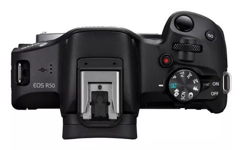 Canon EOS R50 - Digitalkamera - speilløst - 24.2 MP - APS-C - 4K / 30 fps - 8.3optisk x-zoom RF-S 18-150 mm F3.5-6.3 IS STM linse - Wi-Fi, Bluetoot...