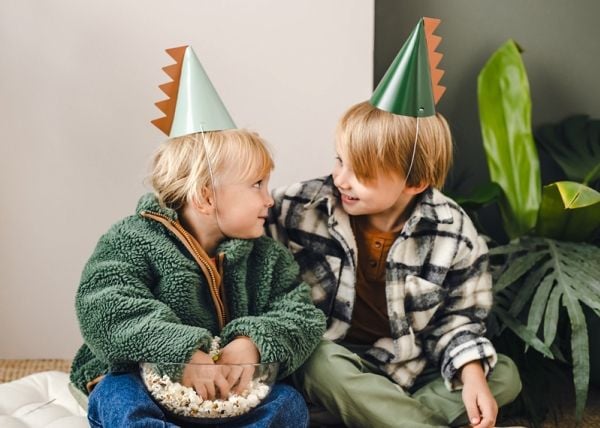 PartyDeco CPP30, smart kjolehatt, voksen og barn, alle kjønn, innendørs/utendørs, papir, flerfarget
