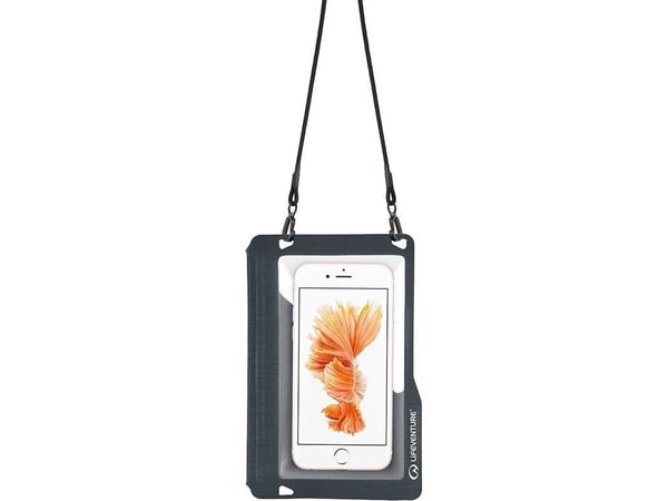 Lifeventure vanntett phone case plus – vanntett pose