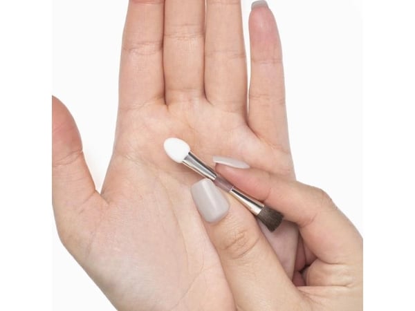 Artdeco Double Brush ögonskugga