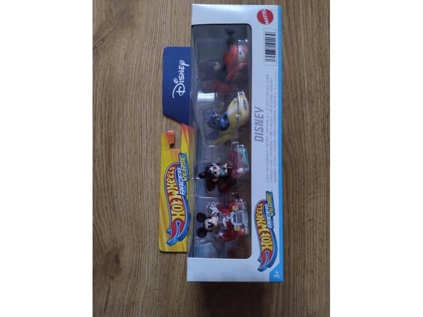 RacerVerse 4-pack ajoneuvosarja