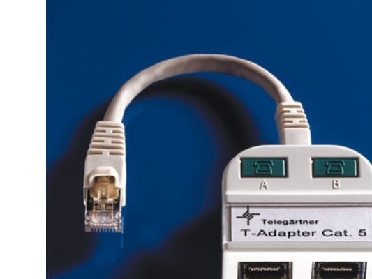 Telegärtner T-Adaptor S Cat.5e, 2xTR light grey RAL 7035, 0,15 m, RJ-45, 2 x RJ-45