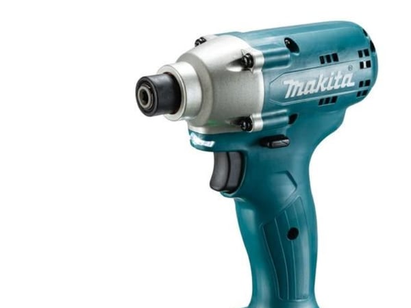 MAKITA.UDAR.TORCHER.12V 135NmTD112DMZ MAKITA.UDAR.TORCHER.12V 135NmTD112DMZ