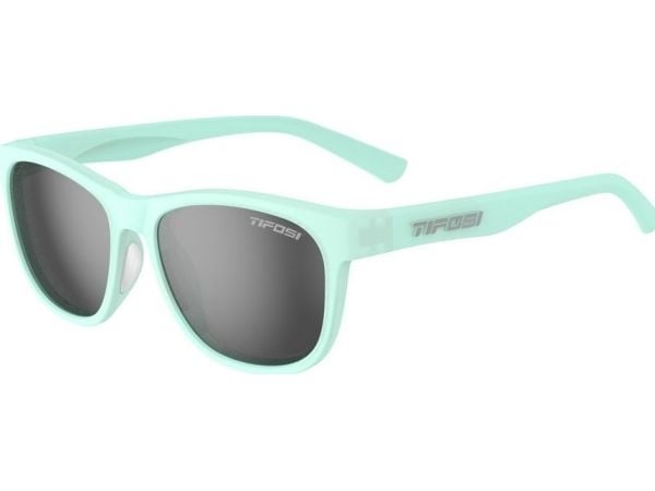 TIFOSI SWANK POLARIZED lasit satiinikristalli teal (1 lasi Smoke Polarized 15.4% valonläpäisy) (UUTUUS 2024) TIFOSI SWANK POLARIZED lasit satiinikristalli teal (1 lasi Smoke Polarized 15.4% valonläpäisy) (UUTUUS 2024)