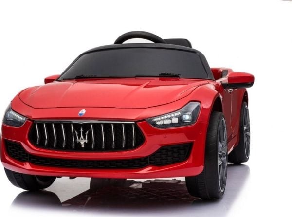 Ramiz leiebil Maserati Ghibli rød