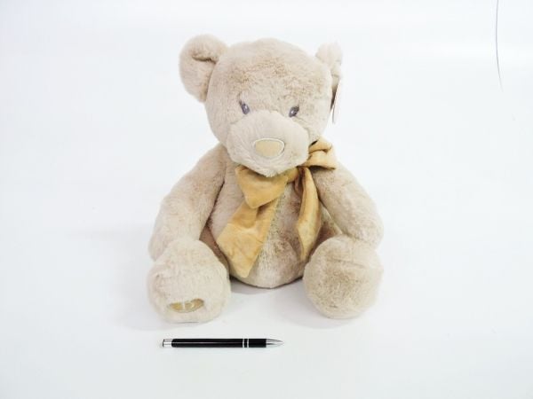 Nalle Nalle Roger beige 32cm 14061 BEPPE maskotti Nalle Nalle Roger beige 32cm 14061 BEPPE maskotti