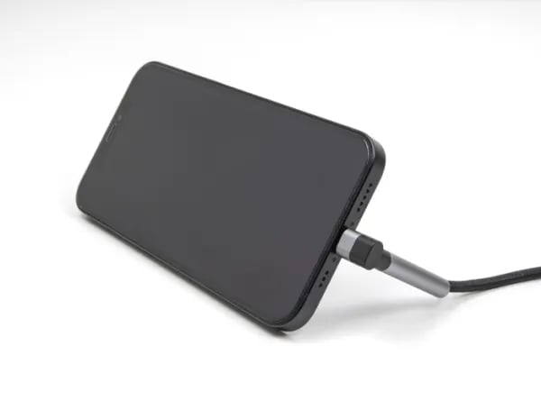 Delock - Lightning-kabel - 24 pin USB-C hann rett til Lightning hann vinklet - 1.5 m - MFI-sertifisert - gråsvart - lade og synkronisere, up to 480...