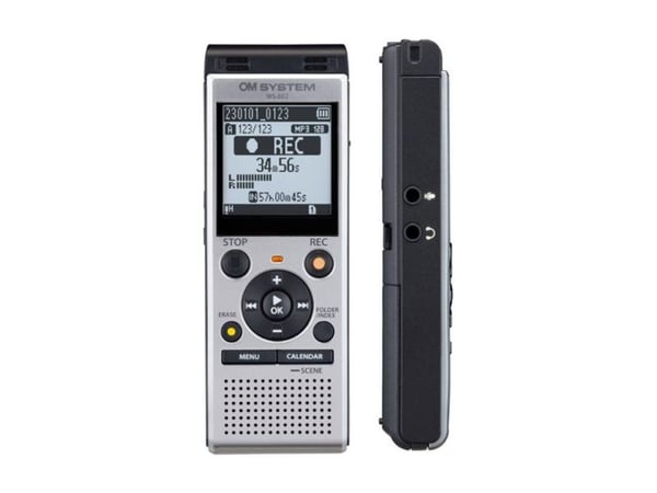 Olympus WS-882, 4GB hopea, sis. paristot (alkaliparistot)