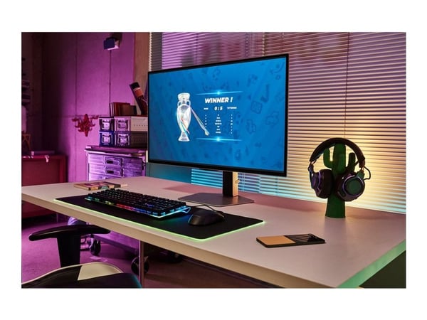 Samsung G80SD, 81,3 cm (32"), 3840 x 2160 pikseliä, 4K Ultra HD, OLED, hopea