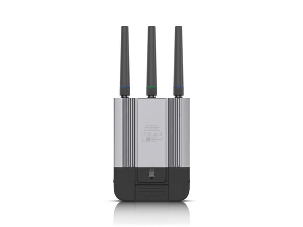 Ubiquiti UniFi - Trådlös router 1GbE - WAN-portar: 2 2,4 GHz