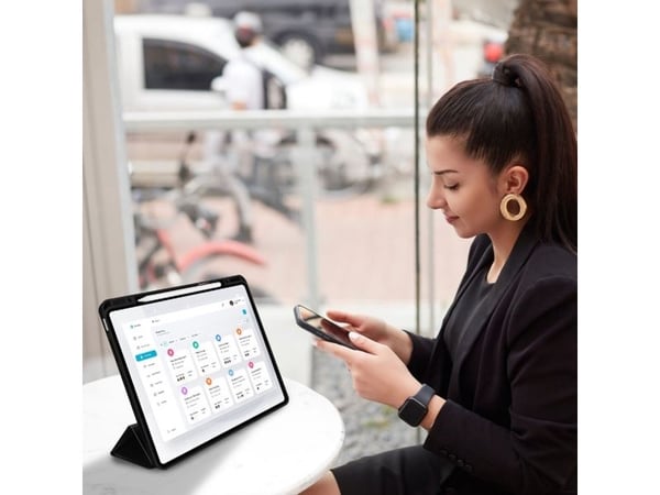 4smarts - Lommebok for nettbrett - termoplast-polyuretan (TPU), polyuretanlær - svart - for Apple 13-inch iPad Pro (M4)