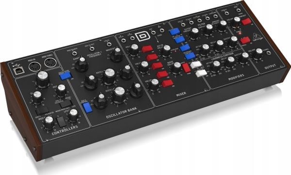 Behringer Model D - Analog synthesizer