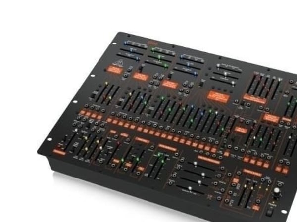 Behringer Behringer 2600 Analog synthesizer