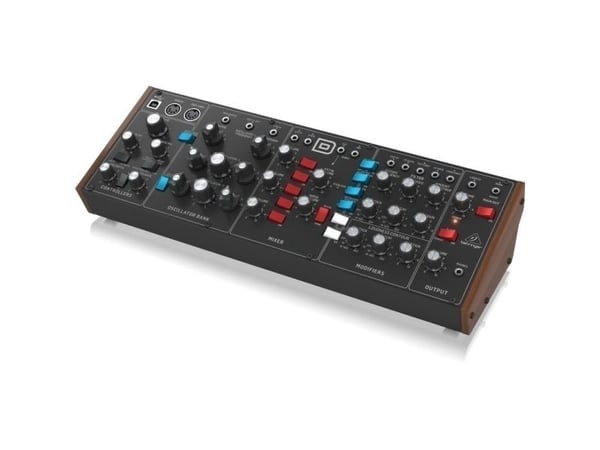 Behringer Model D - Analog synthesizer