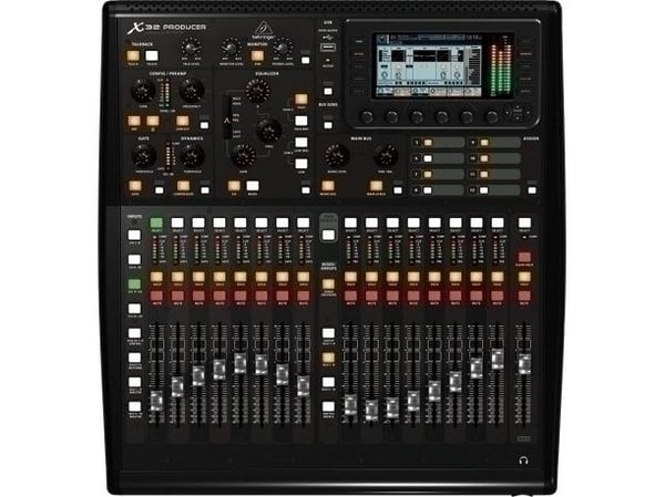 Behringer X32 Producer 40 kanaler 10 - 22000 Hz svart