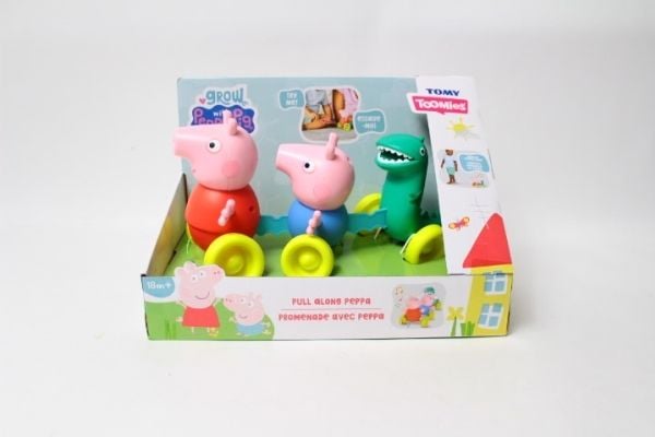 Tomy TOMY Peppa Pig vetävä perhe E73527 /3