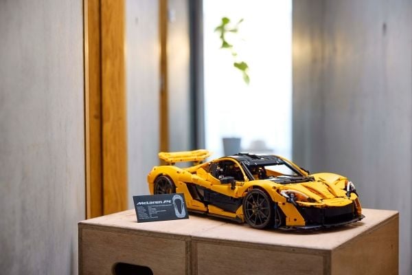 LEGO Technic 42172 McLaren P1™