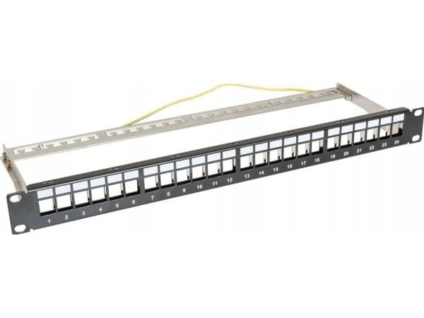 TKH uinnredet panel 19", 1U, 24 porter, svart (CCAS-PAEM-24)
