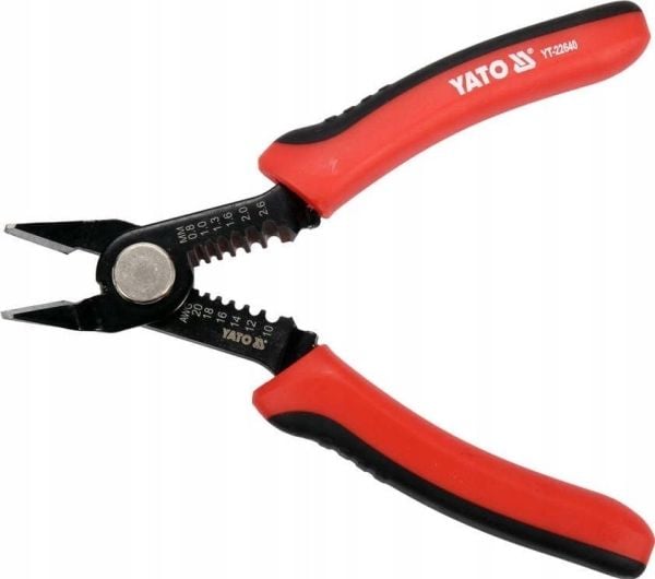 YATO elektrisk skjærestøpsel 140 mm med isolasjon og strammingsfunksjon YATO elektrisk skjærestøpsel 140 mm med isolasjon og strammingsfunksjon