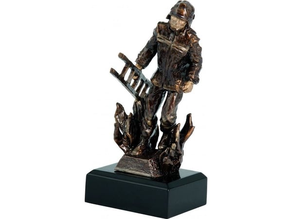 Victoria Sport Støpt figur - brannmann RTYR3768/BR