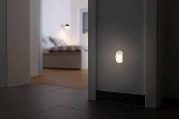 Ansmann NL25B, Pluggbart nattlys, Hvit, ABS, Polykarbonat (PC), Kjeller, Soverom, Korridor, Garage, Trapper, LED, 2 W