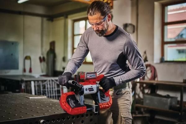 Einhell TE-MB 18/127 Li-Solo, Horisontal båndsag, 11,5 cm, 12,7 cm, 45 m/min, 120 m/min, 5,5 kg - SOLO