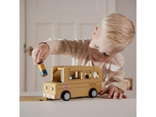 Little Dutch LD8023, School Bus with Figures, 1,5 år
