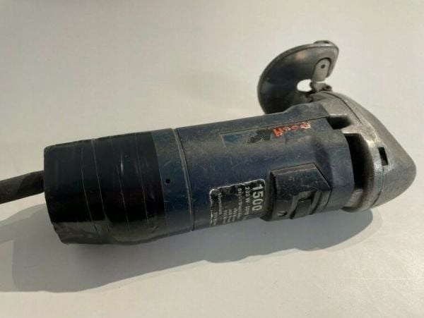 Bosch plåtsax GSC 2,8