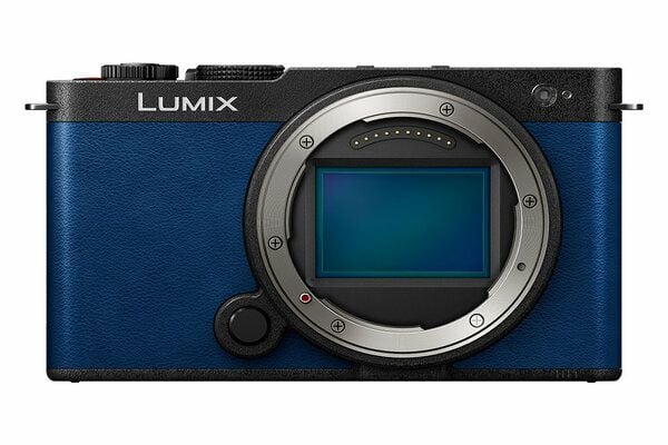 Panasonic Lumix S9, 24,2 MP, 12000 x 8000 piksler, CMOS, 6K Ultra HD, Berøringsskjerm, Blå