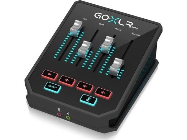 Lydmikser - TC Helicon Go XLR Mini USB-drevet XLR-inngang med 24-biters prosessering Svart