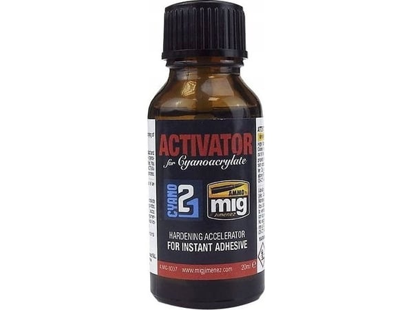 Vallejo Ammo: Activator for cyanoakrylat (20 ml)