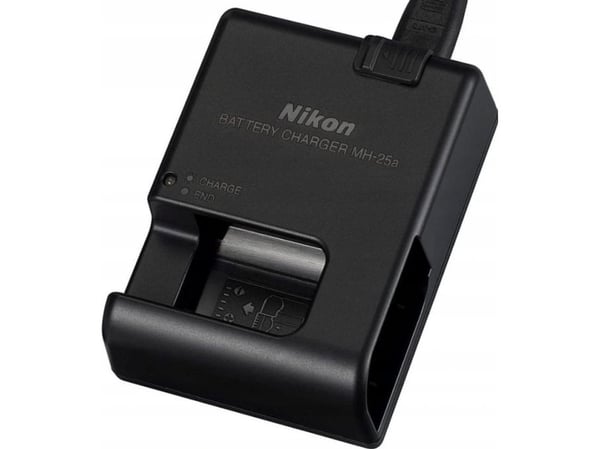 Nikon MH-25a, Litiumioni (Li-Ion)
