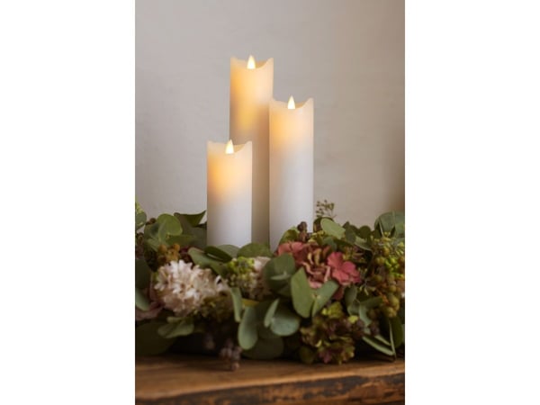 Sirius Sara Exclusive LED-lys i voks, hvit - Ø 5 - H 20 cm