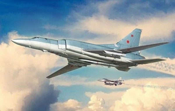1:72 Tu-22M2 Backfire B